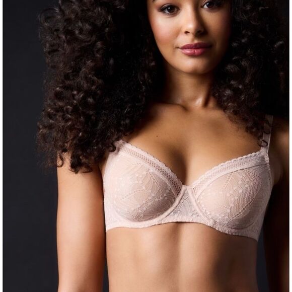 Simone Perele Comete Full
Coverage Lace Bra in  Pinky Sand Size 36D / NWOT - Picture 4 of 11